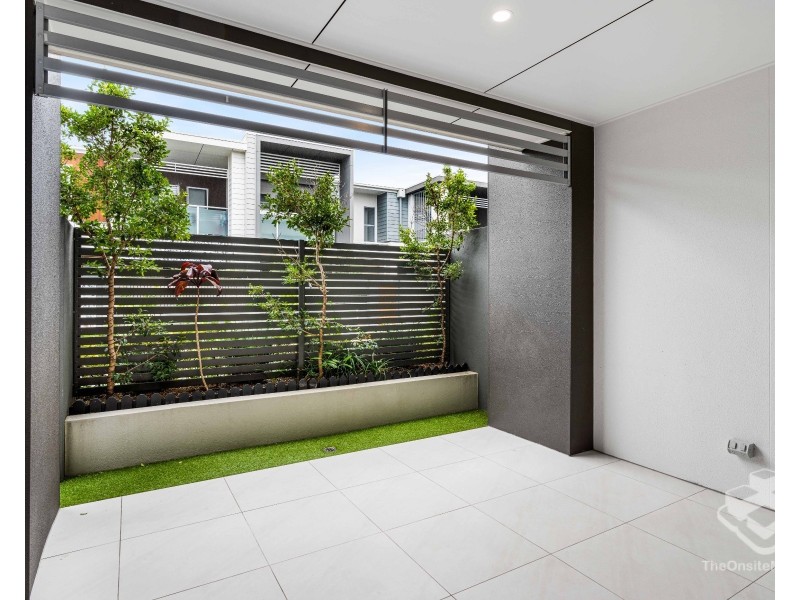 50/1 Vue Boulevard, Robina QLD 4226