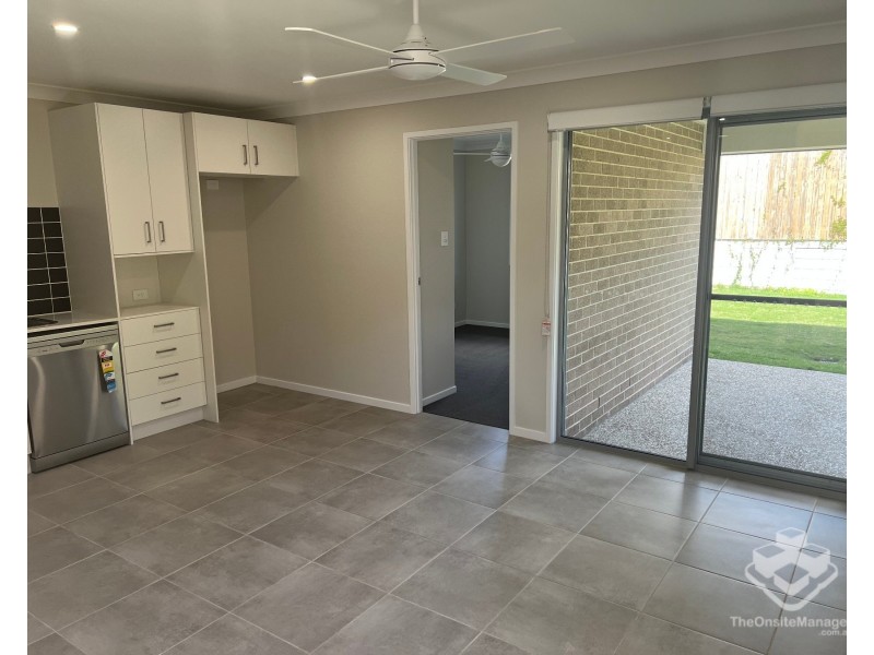 17 Eileen Ct, Logan Reserve QLD 4133