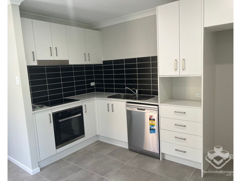 17 Eileen Ct, Logan Reserve QLD 4133