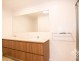 26/2 Flametree CCT, Arundel QLD 4214