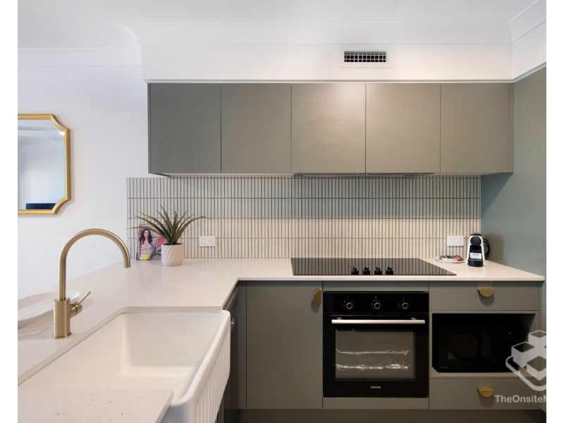 ID:21197500/2633 Gold Coast Highway, Broadbeach QLD 4218