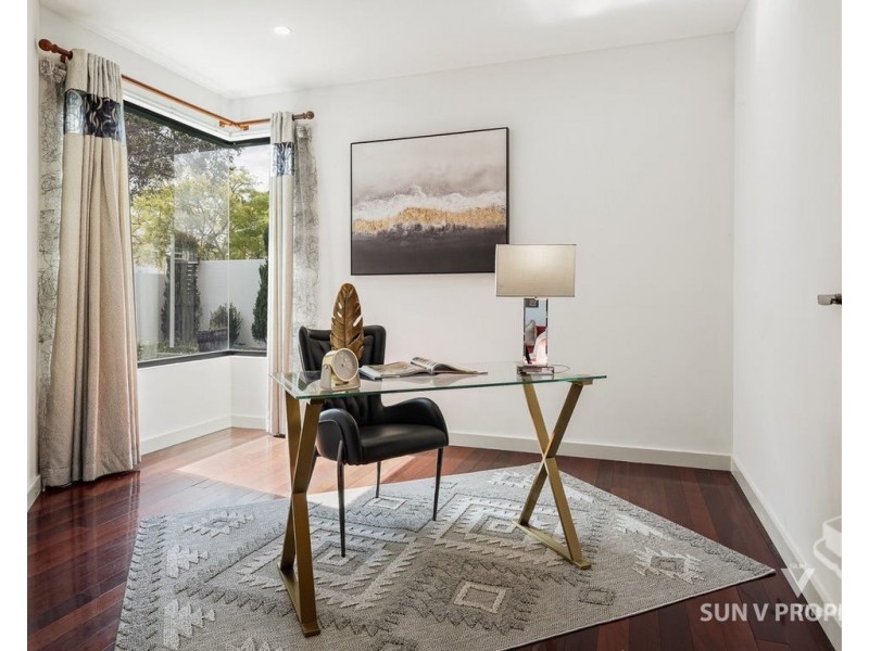 11 Selvage Street, Sunnybank QLD 4109