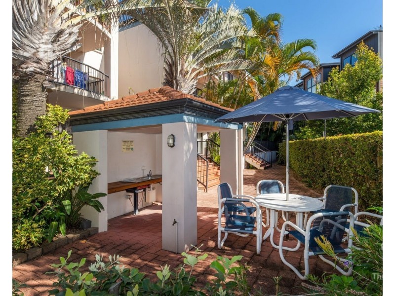 ID:21197560/7-13 Barranbali Street, Surfers Paradise QLD 4217