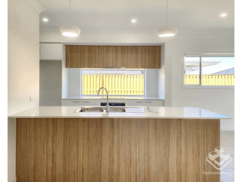 10 Lilly Pilly Street, Collingwood Park QLD 4301