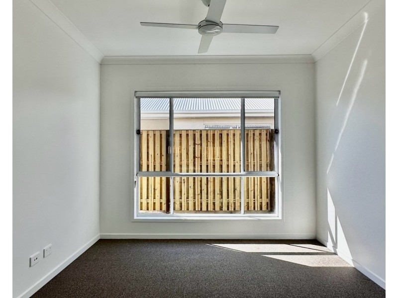 10 Lilly Pilly Street, Collingwood Park QLD 4301