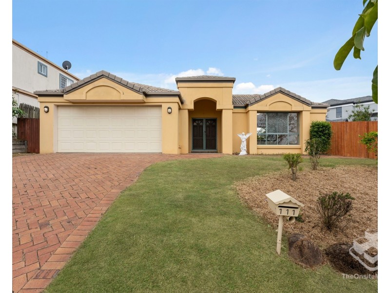 111 Lancaster Circuit, Stretton QLD 4116
