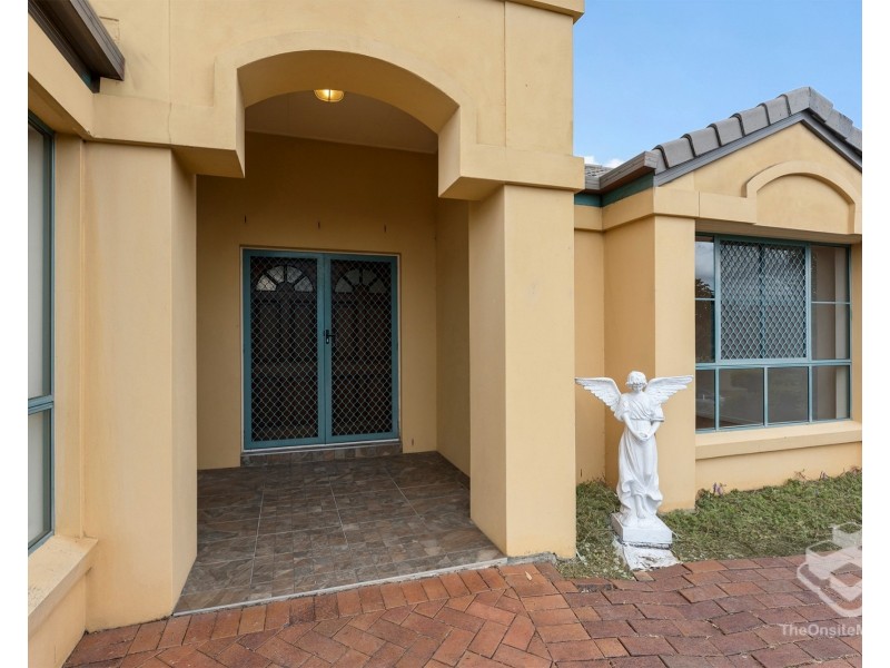 111 Lancaster Circuit, Stretton QLD 4116