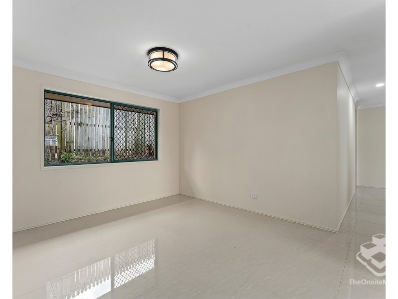 111 Lancaster Circuit, Stretton QLD 4116