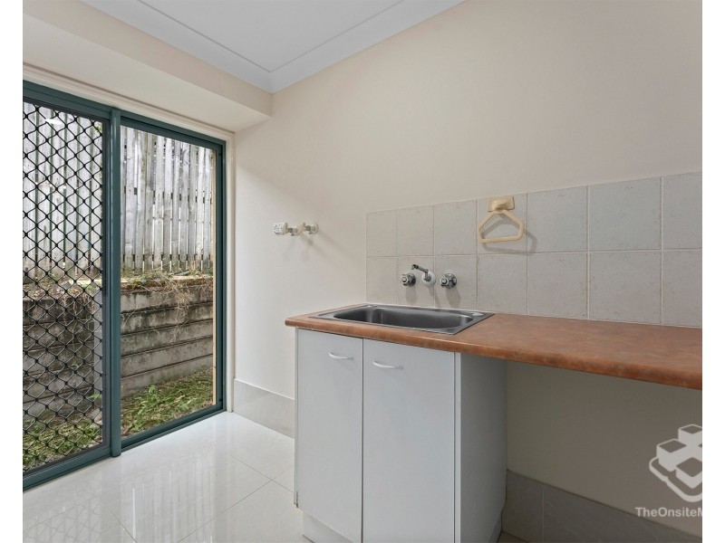 111 Lancaster Circuit, Stretton QLD 4116