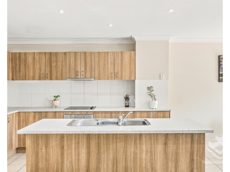 Unit 21/1 Ibis Boulevard, Eli Waters QLD 4655