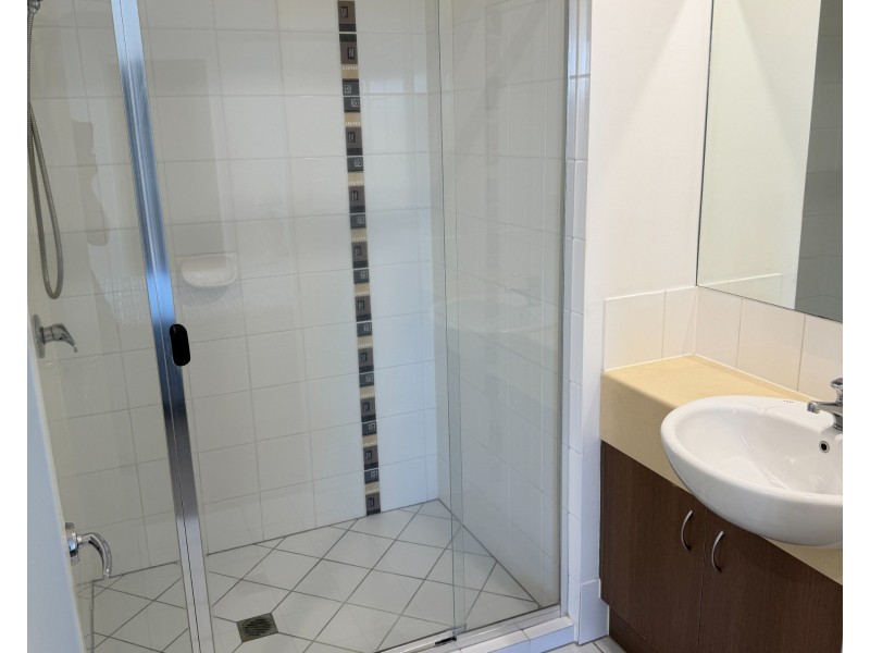 ID:21197730/6 Fifth Avenue, Burleigh Heads QLD 4220