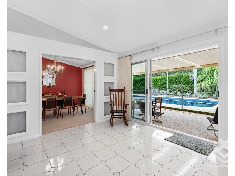 14 Cleveland Place, Stretton QLD 4116