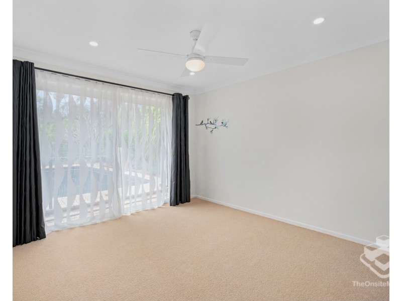 14 Cleveland Place, Stretton QLD 4116