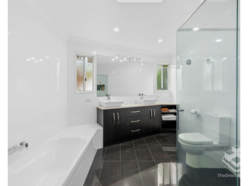 14 Cleveland Place, Stretton QLD 4116