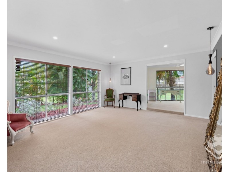 14 Cleveland Place, Stretton QLD 4116
