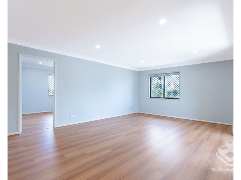 1 Fernshaw Street, Macgregor QLD 4109