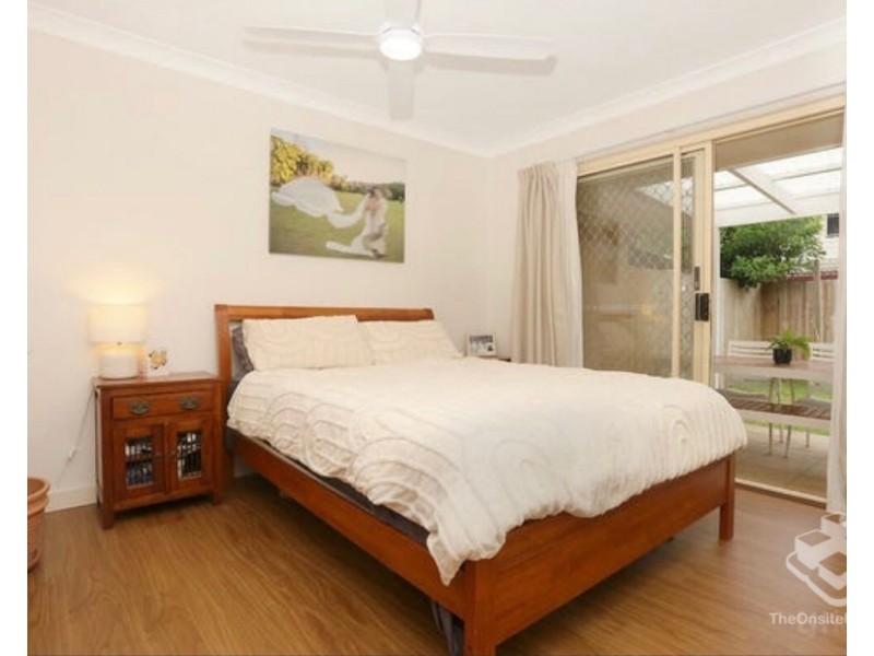 205/125 Hansford Road, Coombabah QLD 4216