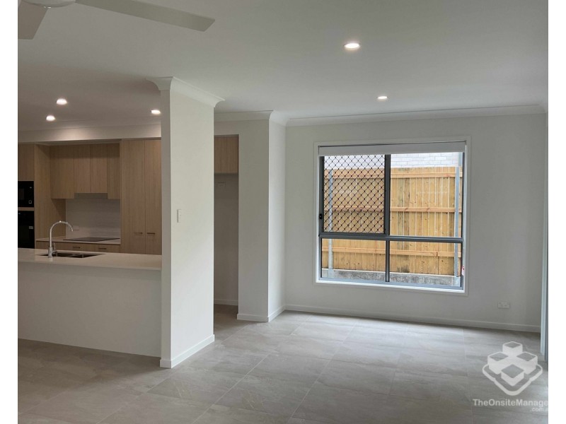 10 Lena Street, Browns Plains QLD 4118