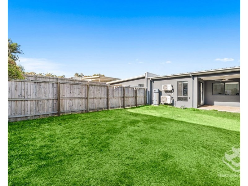 35 Huon Place, Hillcrest QLD 4118