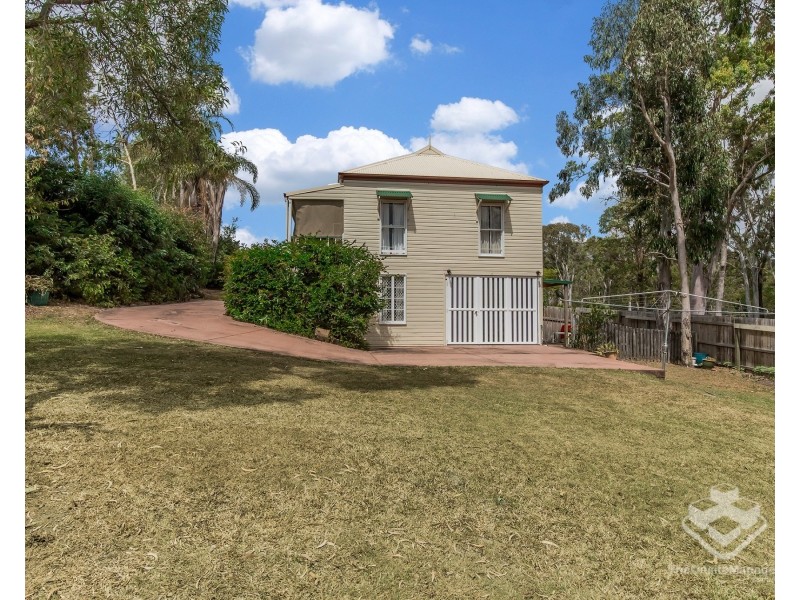 32 Catani Place, Helensvale QLD 4212