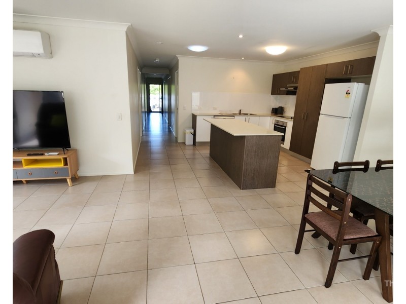ID:21197987/230 Pulgul Street, Urangan QLD 4655
