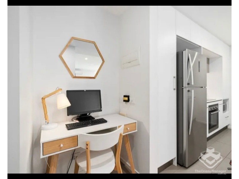 ID:21198012/8 Masters Street, Newstead QLD 4006
