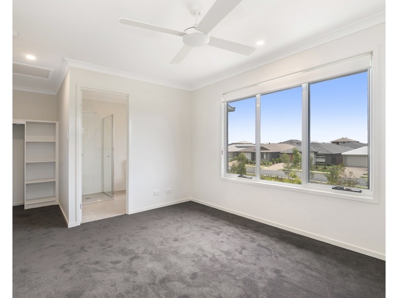 79/370 Gainsborough Drive, Pimpama QLD 4209