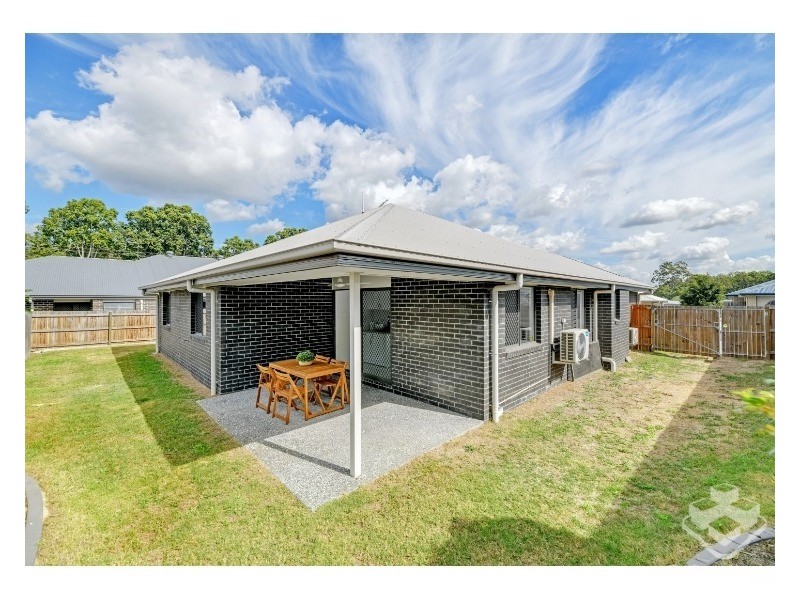 3 Booth Street, Redbank QLD 4301