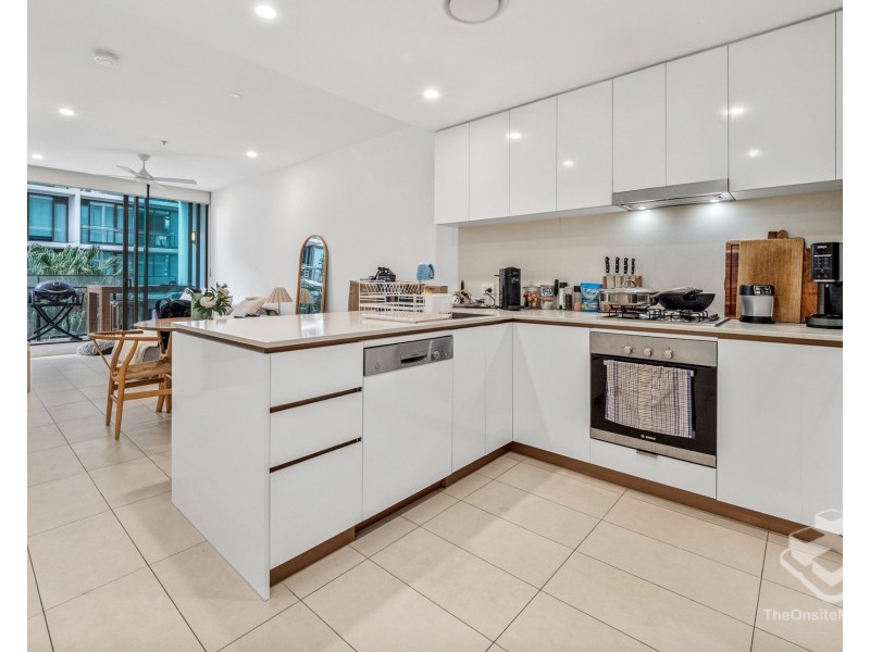 20706/1055 Ann Street, Newstead QLD 4006