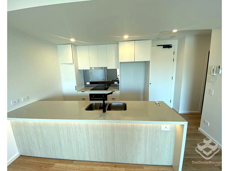 ID:21198302/256 Stanhill Drive, Surfers Paradise QLD 4217