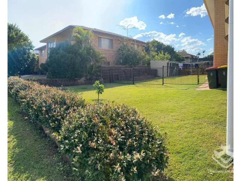 10 Prudence Street, Robertson QLD 4109
