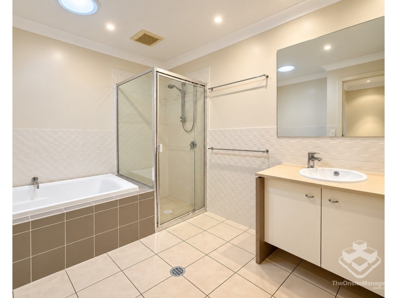 ID:21198397/ 16 Surbiton Court, Carindale QLD 4152
