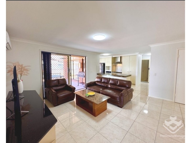 40 Oxley Drive, Paradise Point QLD 4216