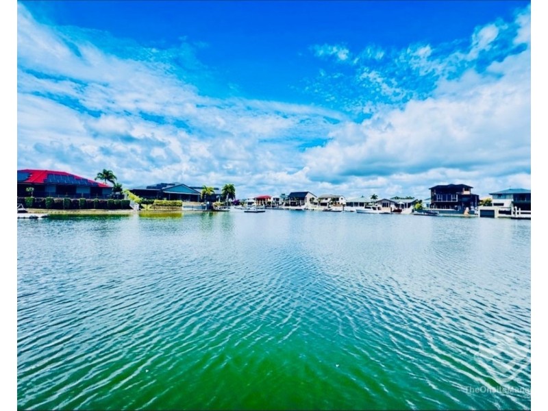 40 Oxley Drive, Paradise Point QLD 4216