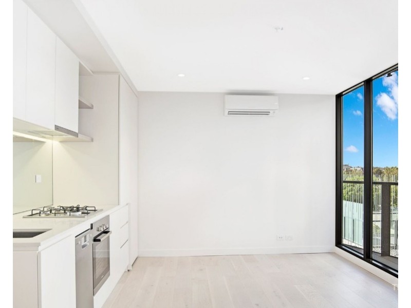 604/140 Dudley Street, West Melbourne VIC 3003