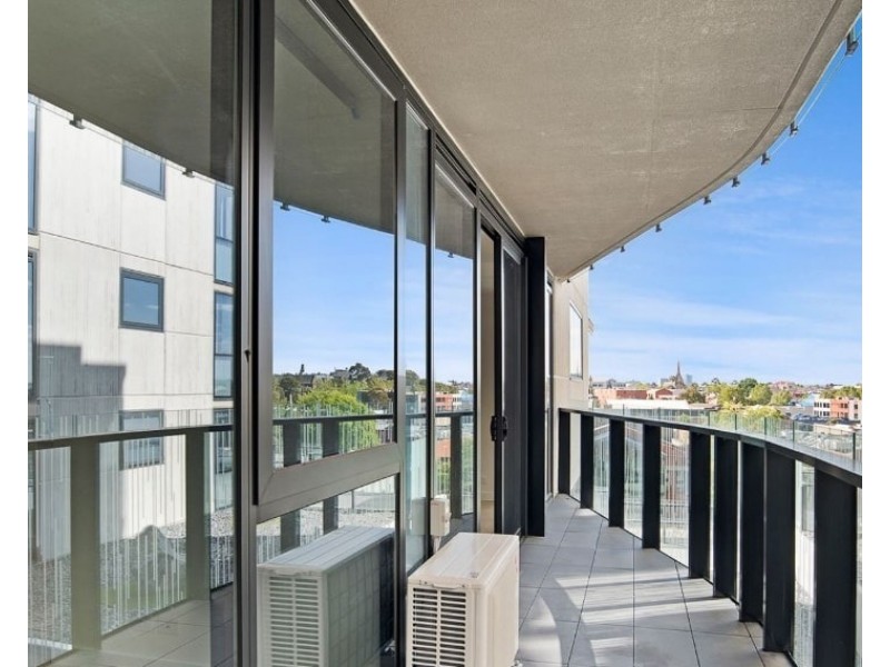 604/140 Dudley Street, West Melbourne VIC 3003
