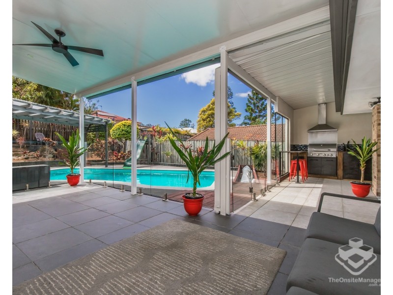 31 Santa Isobel Boulevard, Pacific Pines QLD 4211