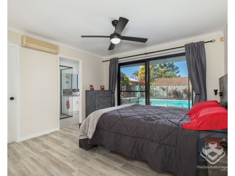 31 Santa Isobel Boulevard, Pacific Pines QLD 4211