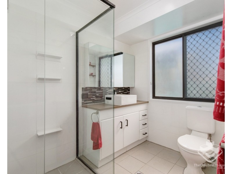 31 Santa Isobel Boulevard, Pacific Pines QLD 4211