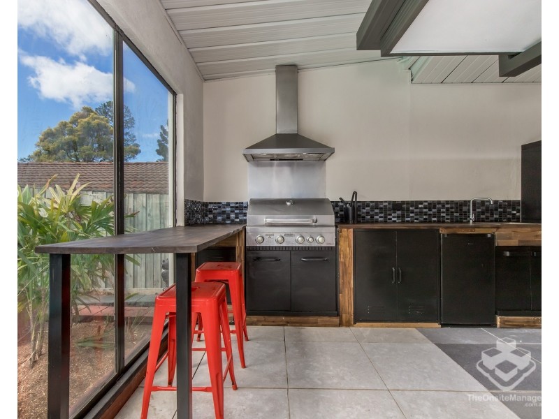 31 Santa Isobel Boulevard, Pacific Pines QLD 4211
