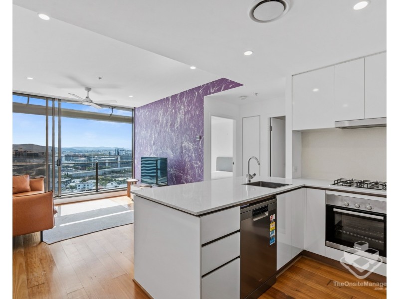 ID:21198538/1033 Ann Street, Newstead QLD 4006