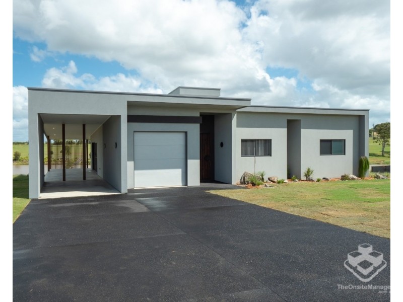 81 Peppermint Circuit, Nikenbah QLD 4655