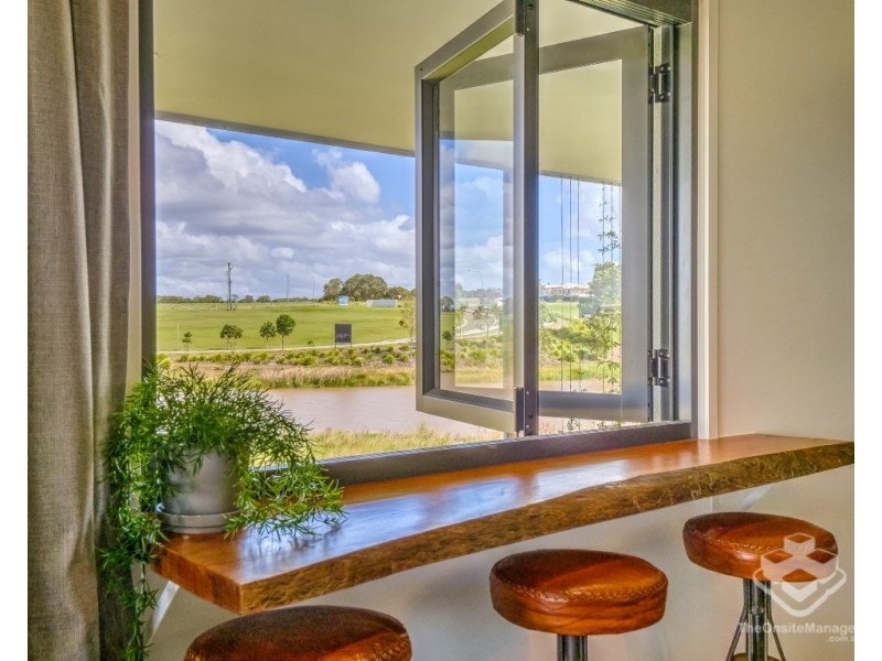 81 Peppermint Circuit, Nikenbah QLD 4655