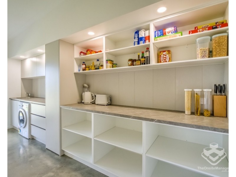 81 Peppermint Circuit, Nikenbah QLD 4655