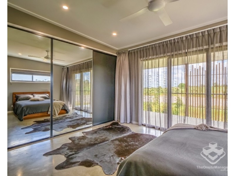 81 Peppermint Circuit, Nikenbah QLD 4655
