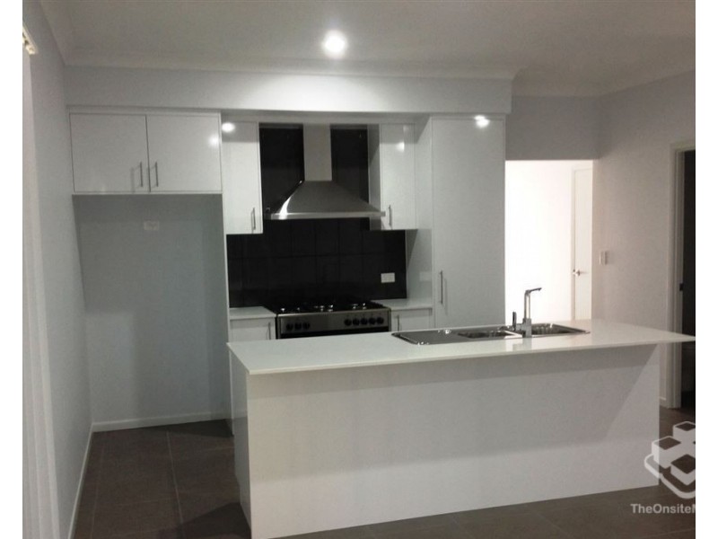 ID:21198588/8 Tavistock Street, Torquay QLD 4655