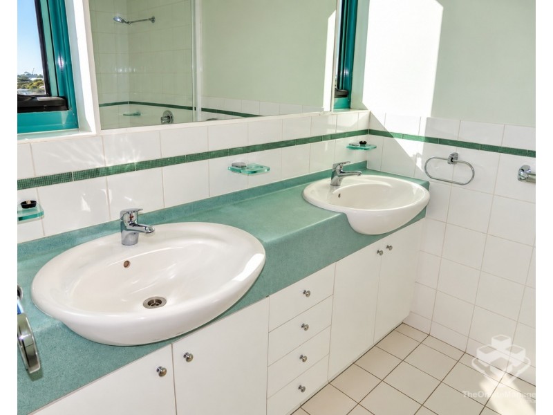 ID:21198628/23 Harbour Road, Hamilton QLD 4007