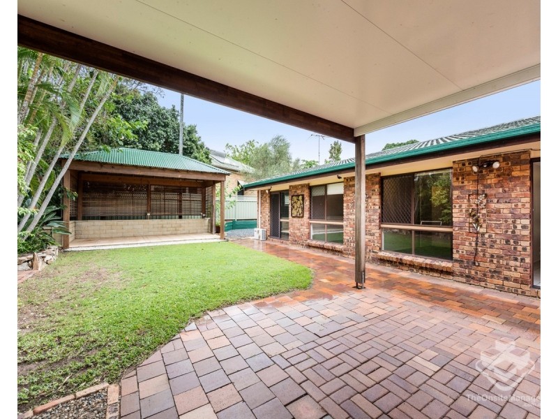 5 Brodick Street, Carindale QLD 4152