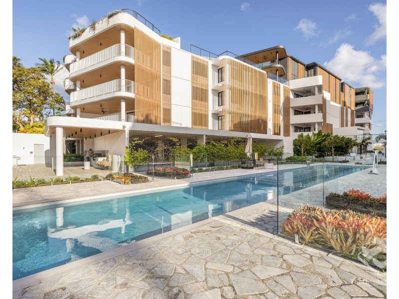 1205/580 Nerang Broadbeach Road, Carrara QLD 4211