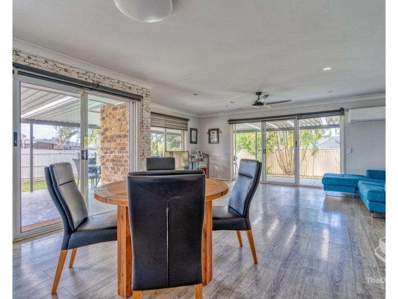 92 Parkes Drive, Helensvale QLD 4212